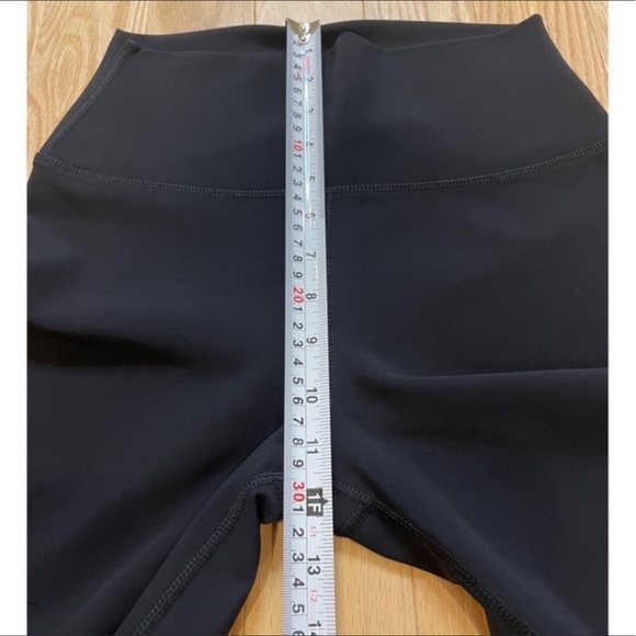 Alo Yoga High-Waist Warrior Legging NWOT - Picture 5 of 7